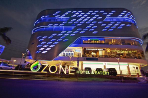 Отель Ozone Hotel Pantai Indah Kapuk  Джакарта